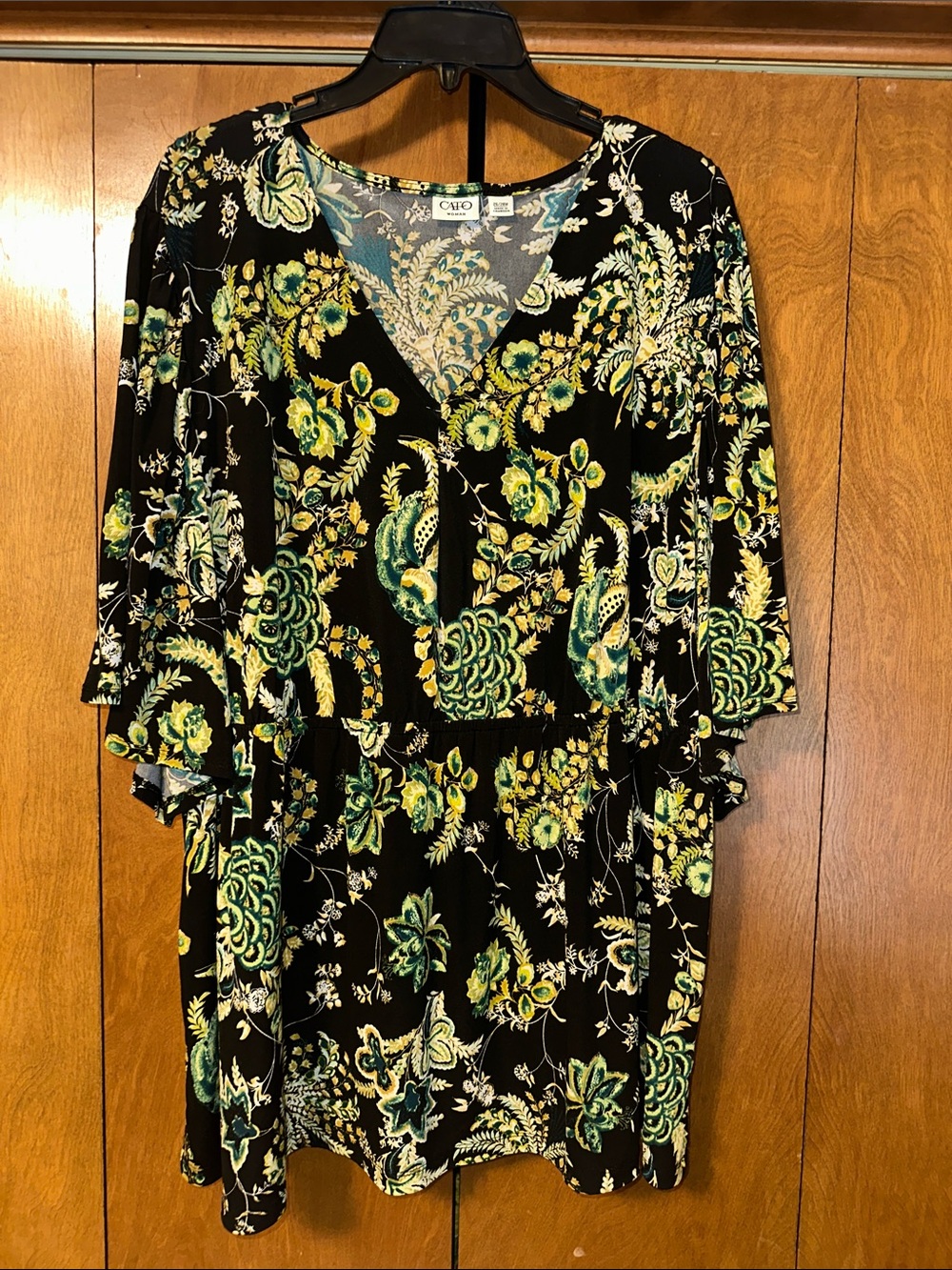 Cato Black Floral V-Neck Flutter Sleeve Tunic
